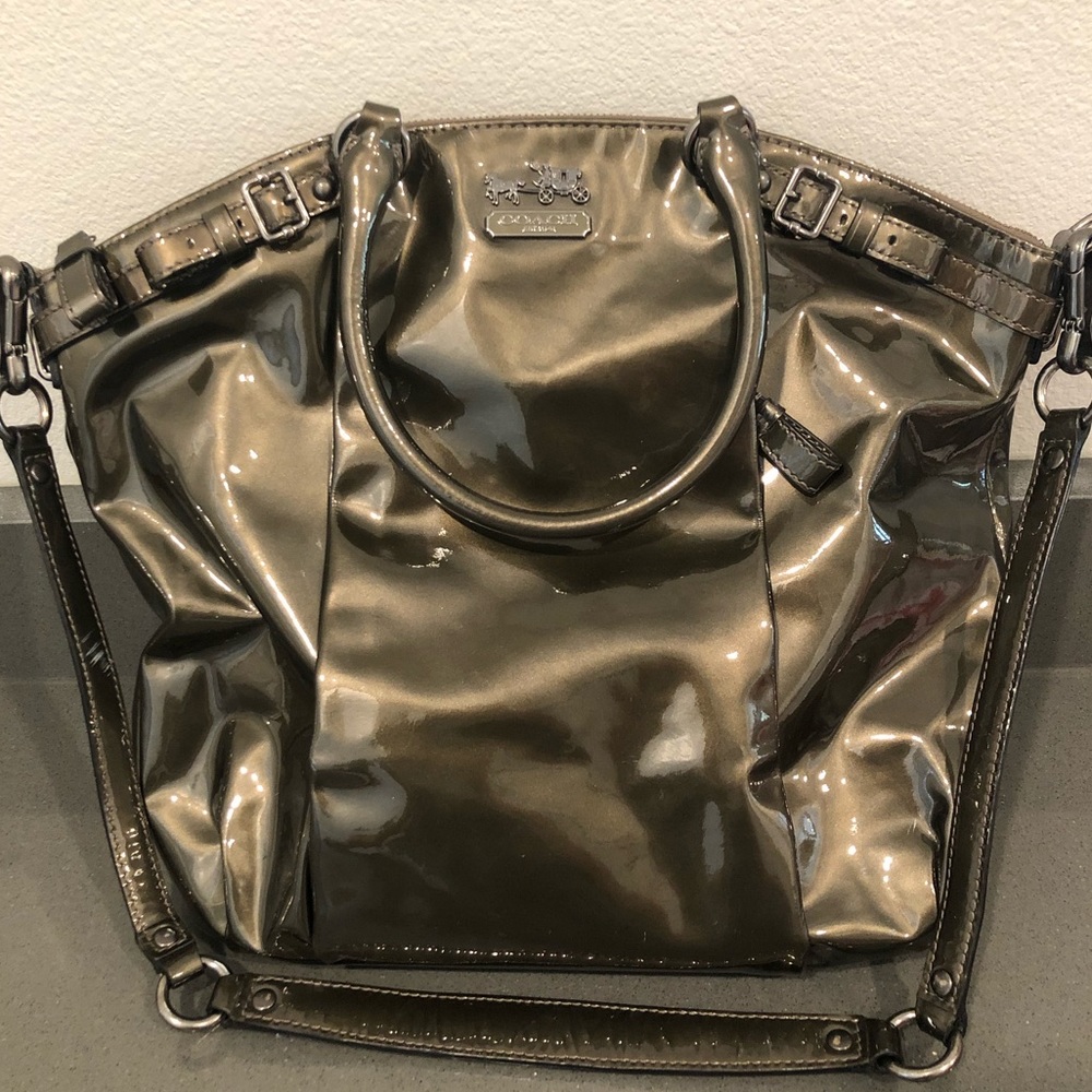 Coach Madison Lindsey Satchel Patent Pewter